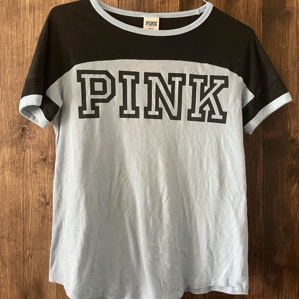brand:pink size:medium colors:blue and black